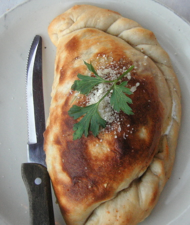 calzone at zza's