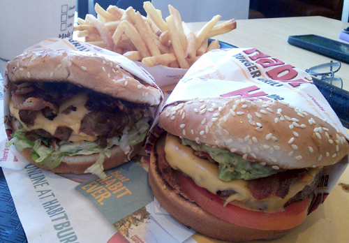 BBQ Bacon Cheeseburger & Cheeseburger w/ Avocado & Bacon