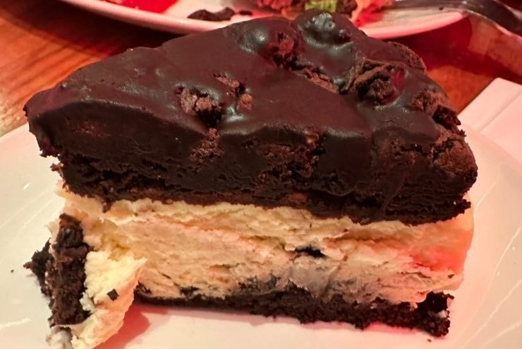 Junior's Brownie Cheesecake